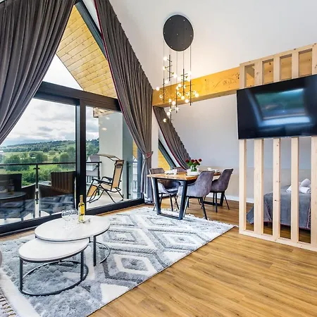 Goralski Pool & A42 - Black דירה *